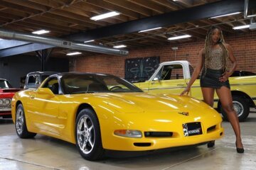 2004 Chevrolet Corvette