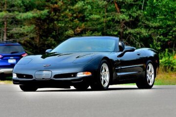 2004 Chevrolet Corvette