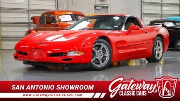 2004 Chevrolet Corvette Coupe