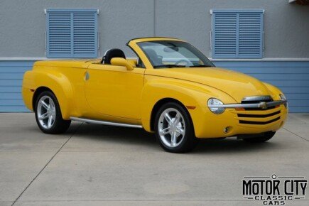 Photo 1 for 2004 Chevrolet SSR