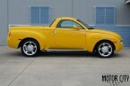 Thumbnail Photo 3 for 2004 Chevrolet SSR