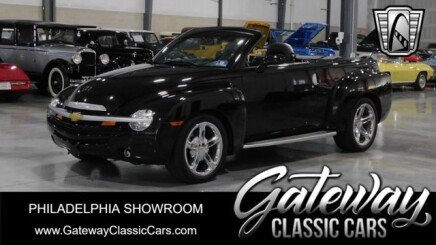 Photo 1 for 2004 Chevrolet SSR