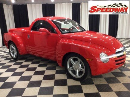 Photo 1 for 2004 Chevrolet SSR