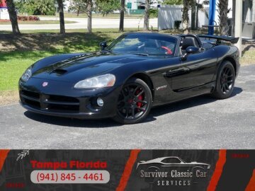 2004 Dodge Viper