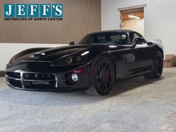 2004 Dodge Viper