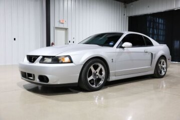 2004 Ford Mustang Cobra Coupe