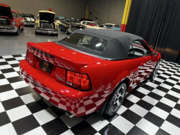 2004 Ford Mustang