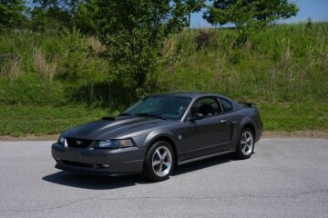 2004 Ford Mustang