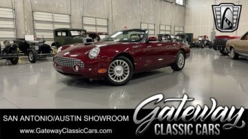 2004 Ford Thunderbird