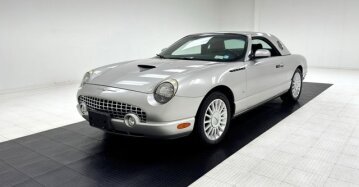 2004 Ford Thunderbird