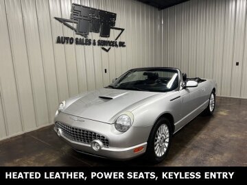 2004 Ford Thunderbird