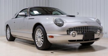 2004 Ford Thunderbird