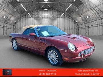 2004 Ford Thunderbird