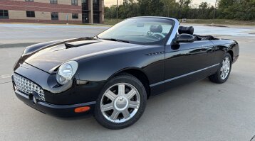 2004 Ford Thunderbird