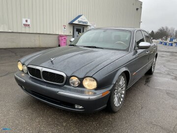 2004 Jaguar XJ8