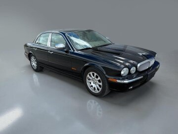 2004 Jaguar XJ8