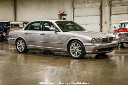 Photo 1 for 2004 Jaguar XJR
