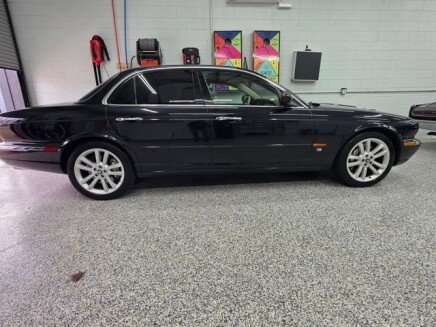 Photo 1 for 2004 Jaguar XJR