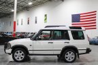 Thumbnail Photo 2 for 2004 Land Rover Discovery