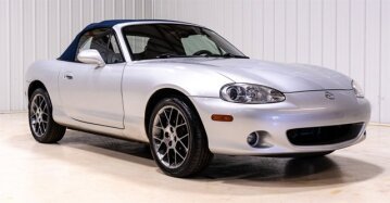 2004 Mazda MX-5 Miata