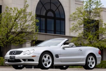 2004 Mercedes-Benz SL500