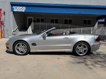 2004 Mercedes-Benz SL55 AMG