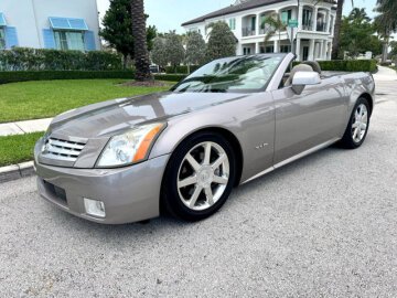 2005 Cadillac XLR