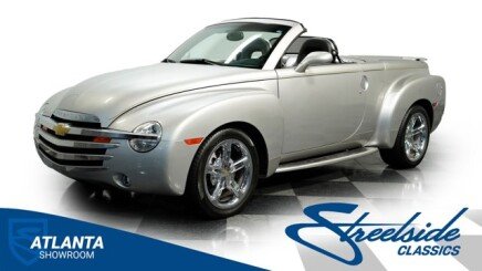 Photo 1 for 2005 Chevrolet SSR