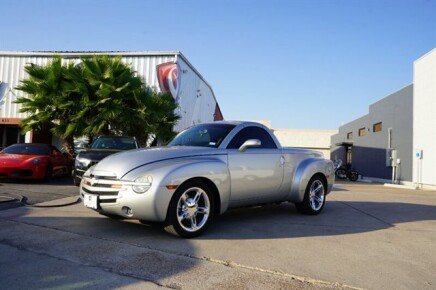 Photo 1 for 2005 Chevrolet SSR