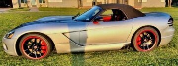 2005 Dodge Viper