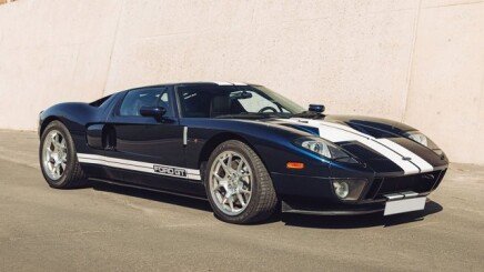 Photo 1 for 2005 Ford GT