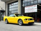 Thumbnail Photo 2 for 2005 Ford Mustang