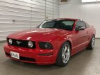 Thumbnail Photo 2 for 2005 Ford Mustang GT Coupe