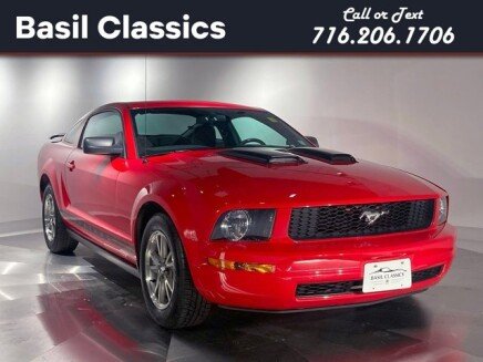 Photo 1 for 2005 Ford Mustang Coupe