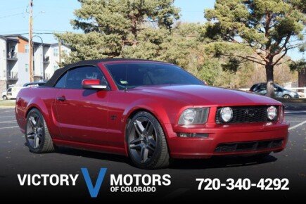 Photo 1 for 2005 Ford Mustang GT Premium