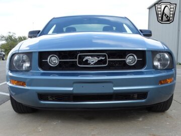 2005 Ford Mustang Coupe