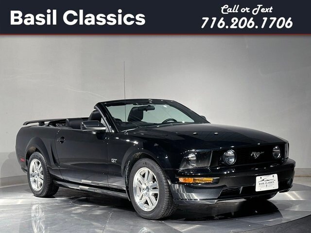 2005 Ford Mustang GT Convertible