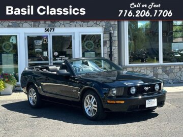 2005 Ford Mustang GT Convertible