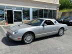 Thumbnail Photo 2 for 2005 Ford Thunderbird