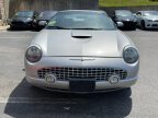 Thumbnail Photo 3 for 2005 Ford Thunderbird