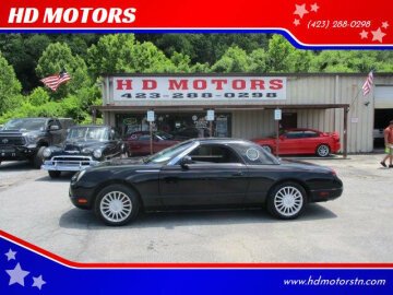 2005 Ford Thunderbird