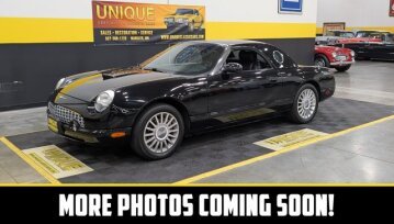 2005 Ford Thunderbird