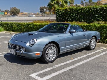 2005 Ford Thunderbird