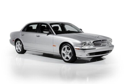 Photo 1 for 2005 Jaguar XJ Vanden Plas Super V8