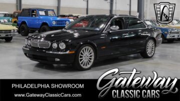 2005 Jaguar XJ Vanden Plas Super V8