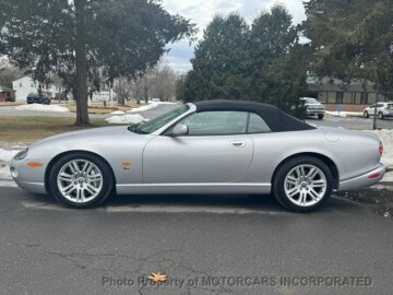 2005 Jaguar XKR