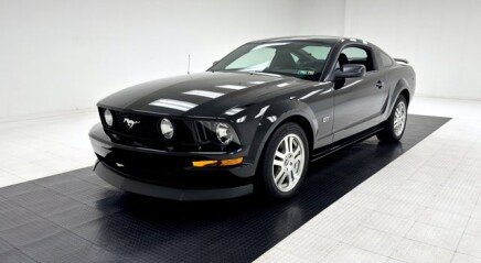 Photo 1 for 2006 Ford Mustang Coupe