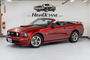 2006 Ford Mustang GT Convertible