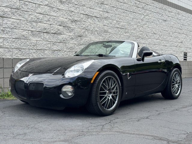 2006 Pontiac Solstice Convertible