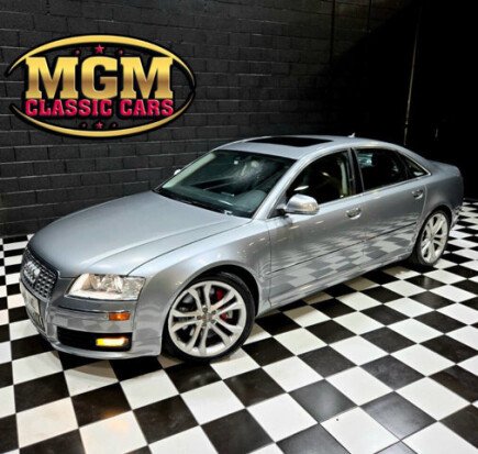 Photo 1 for 2008 Audi S8